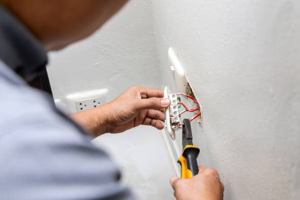 Best Electric Panel Repair  in Hueytown, AL